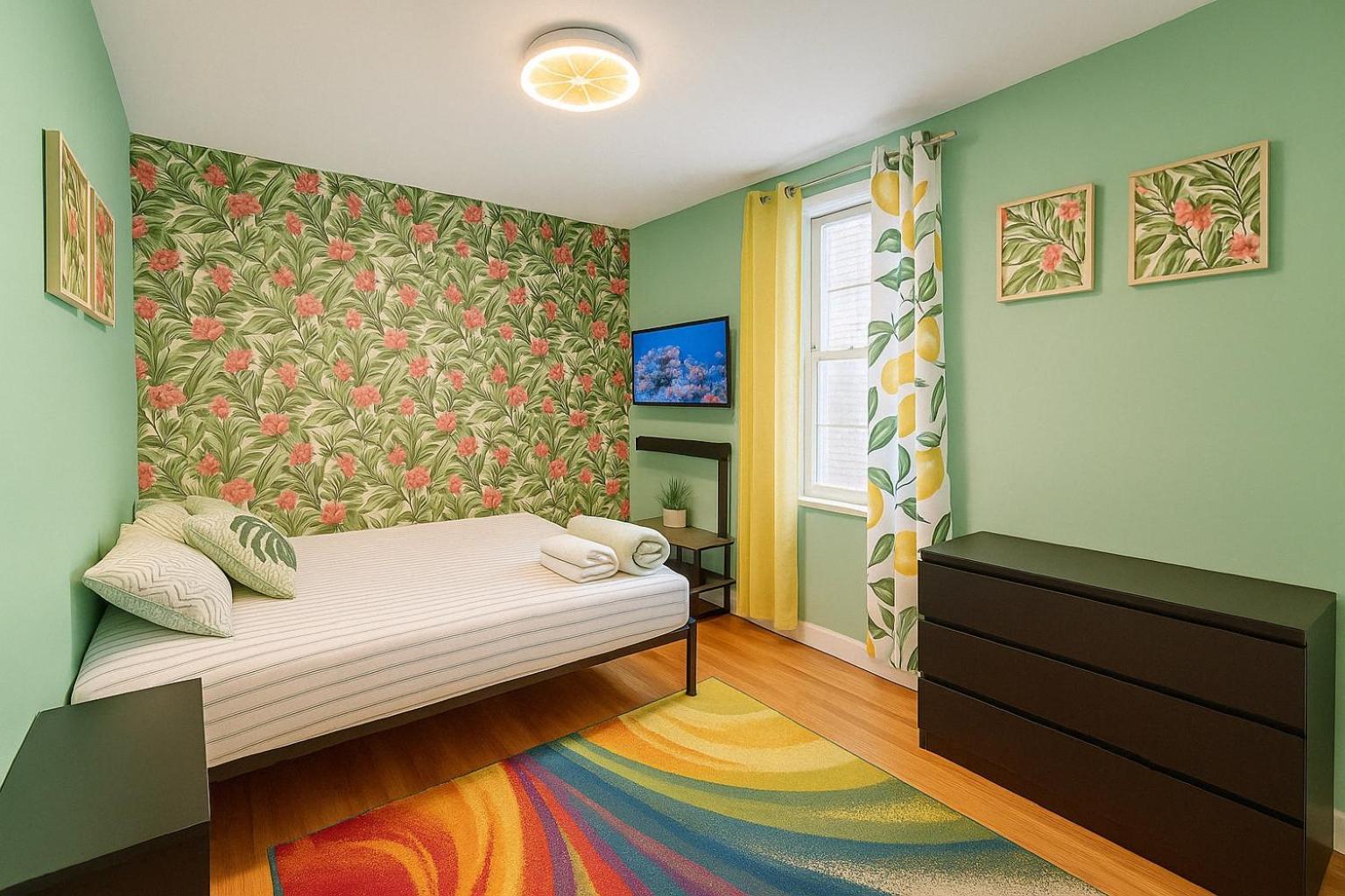 Tropical Comfort Room In Harlem Cozy Stay With Snacks & Style ニューヨーク エクステリア 写真